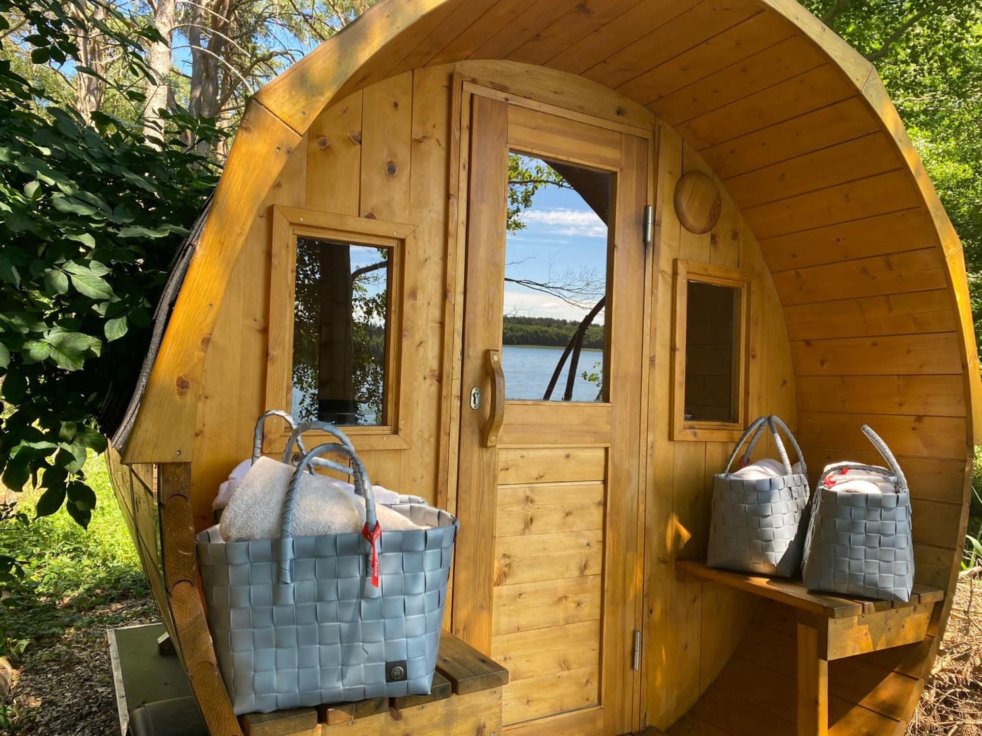 Van Der Valk Naturresort Drewitz Nossentiner Huette Eksteriør bilde